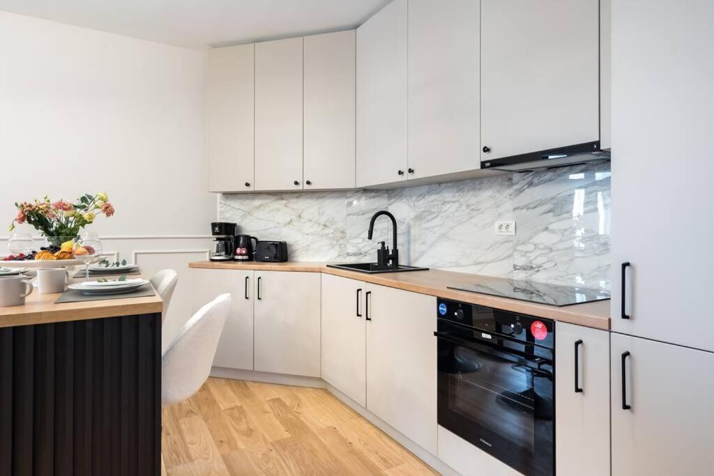 Apartament Stunning Views 3br Sunny Flat - Amazing Terrace *